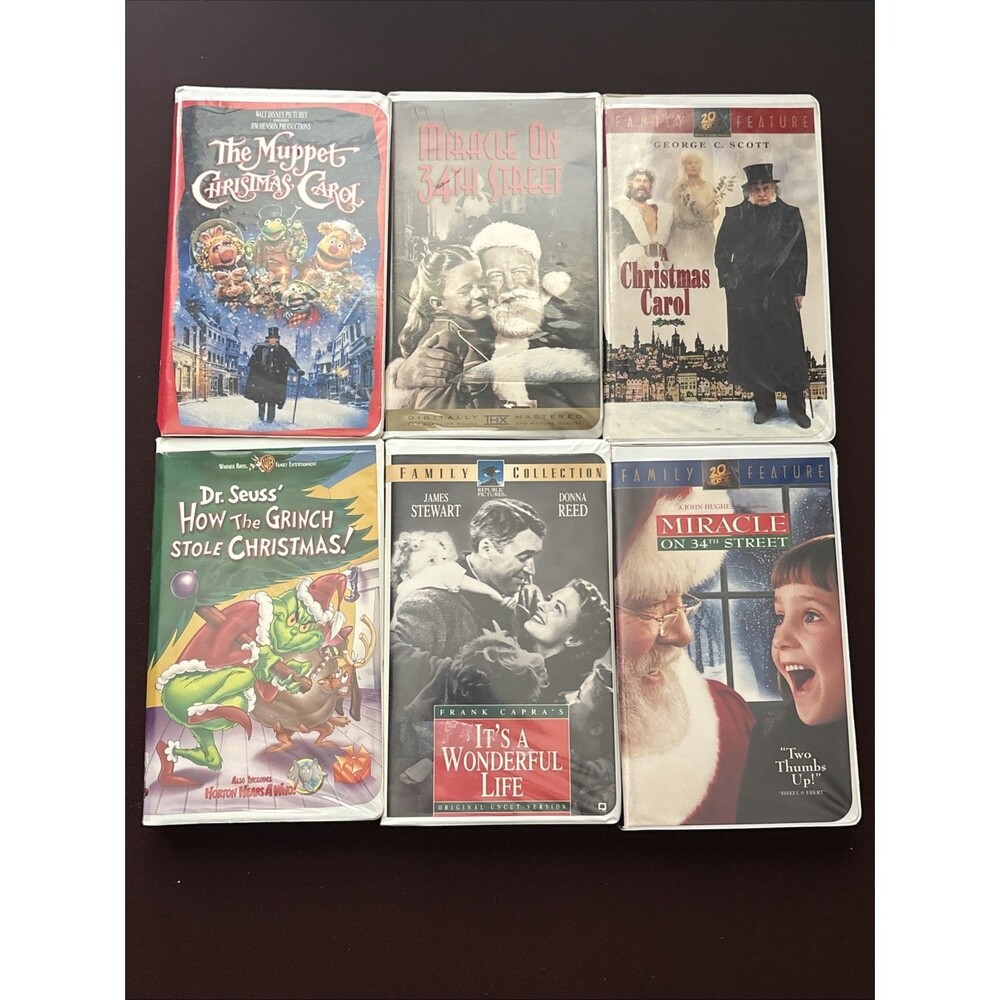 Movie Clamshell Lot 6 Christmas
